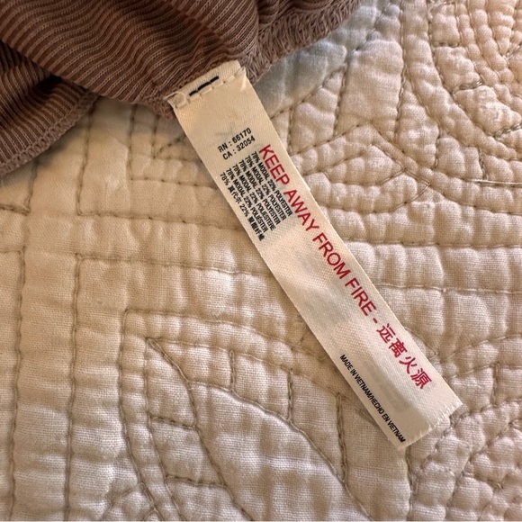 Free People Mauve Ribbed Woman’s Top Half Sleeves Layering Fitted Fall Festival - Picture 5 of 13